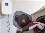 Renesas Electronics 高性能电动汽车充电器壁盒